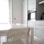 Lägenhet Casa Di Nicola Viareggio