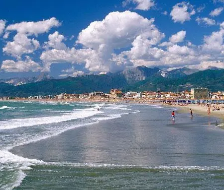 Casa Di Nicola Viareggio